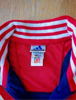 Chaqueta Adidas Vintage Roja y Azul
