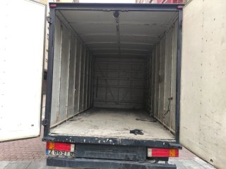 Camión Mercedes Sprinter 412