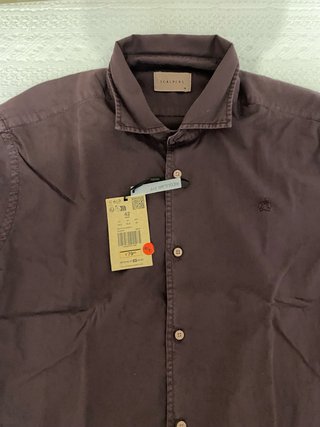 Camisa Scalpers Burdeos Talla L