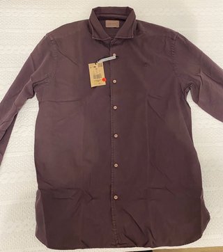 Camisa Scalpers Burdeos Talla L