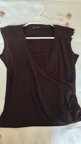 Blusa marrón chocolate cruzada