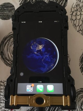 iPhone 6 Plus con funda