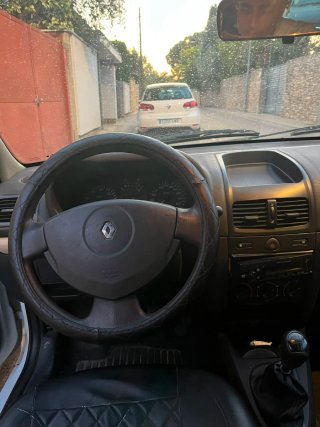 Renault Clio 2002
