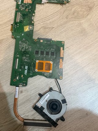 Scheda Madre Asus F501U