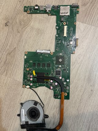 Scheda Madre Asus F501U
