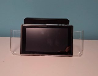 Nintendo Switch + Super Mario Wonder e Custodia