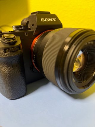 Sony Alpha a7 II + 50mm F1.8