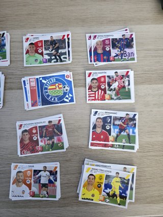 Cromos Liga Este Panini 23-24