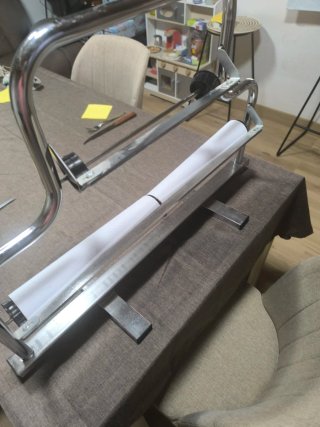 Soporte para rollo de papel regalo