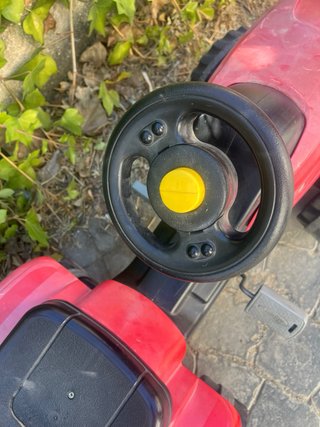 Tractor de Juguete Rojo