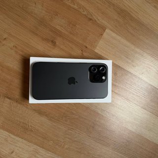 iPhone 14 Pro Max nero/grigio