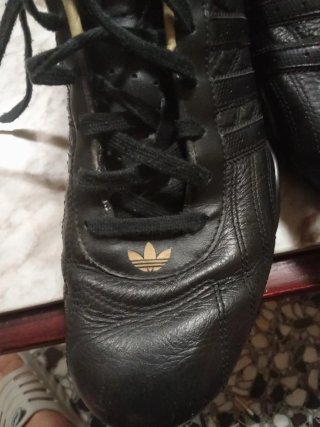 Zapatos Adidas Hombre Negro/Dorado
