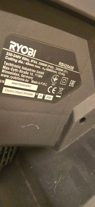 Trituradora de ramas Ryobi RSH2545B