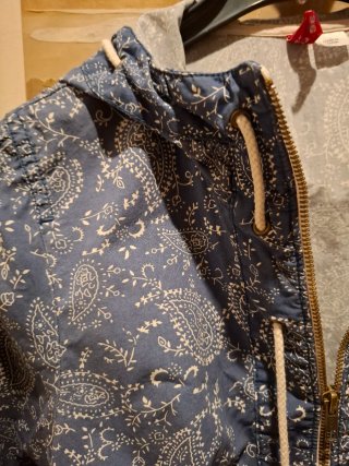 Giacca donna fantasia con cappuccio