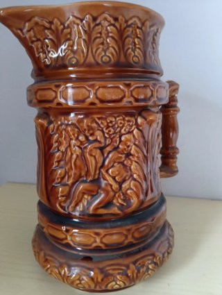 Jarra cerámica antigua grande decorada