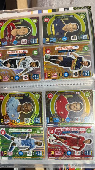 Cromos Panini FIFA 365 Adrenalyn XL 2021