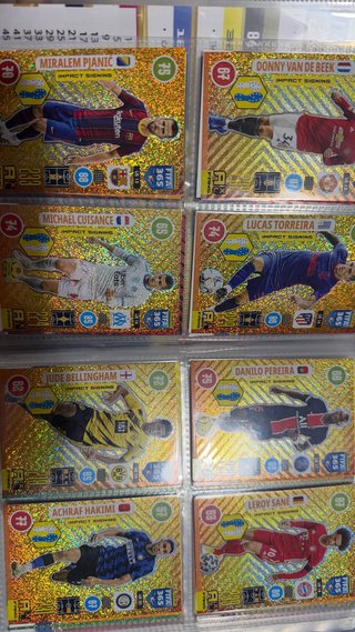 Cromos Panini FIFA 365 Adrenalyn XL 2021
