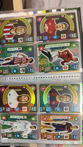 Cromos Panini FIFA 365 Adrenalyn XL 2021