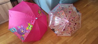 Paraguas infantiles Furby y Frozen