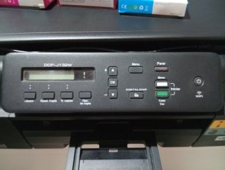 Impresora Brother DCP-J132W WiFi Multifunción + Ca