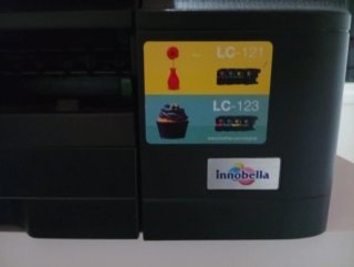 Impresora Brother DCP-J132W WiFi Multifunción + Ca