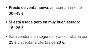 Falda vaquera azul , no es de Bershka es de raymen