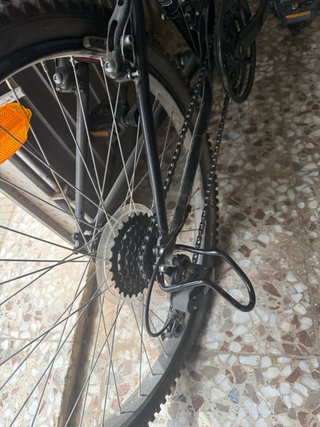 Bicicleta BTWIN azul casi sin usar