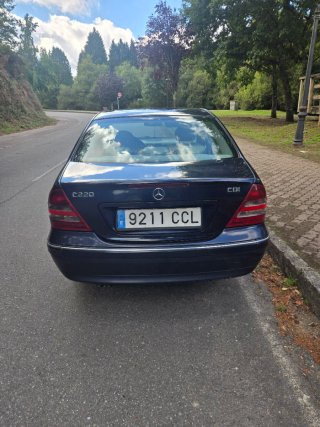 Mercedes-Benz Clase C 2004