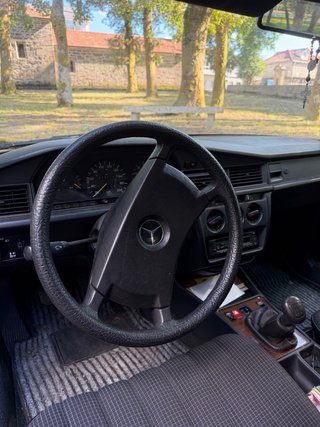 Mercedes 190 2.5D