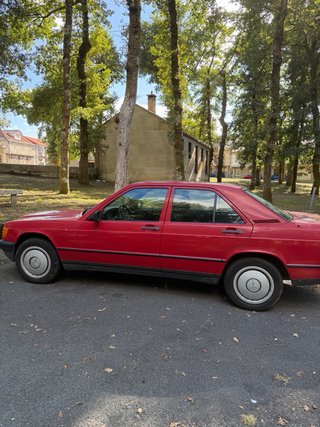 Mercedes 190 2.5D