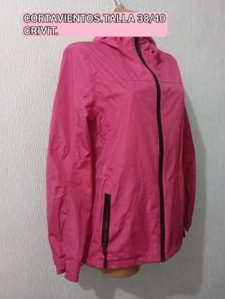 Cortavientos Crivit fucsia Talla 38/40