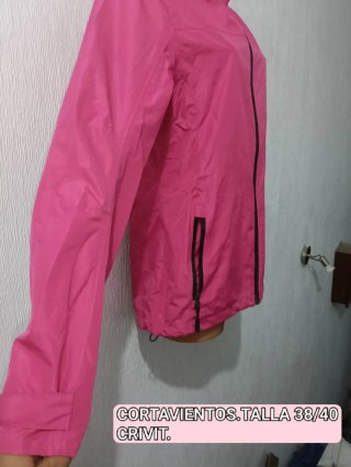 Cortavientos Crivit fucsia Talla 38/40