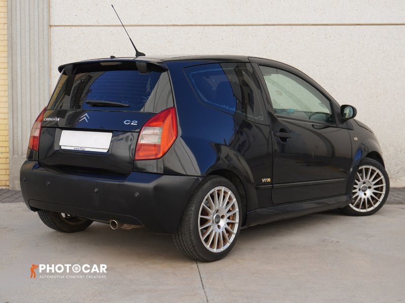 Citroën C2 1.6i VTR 16v Senso Drive 2005, foto 2