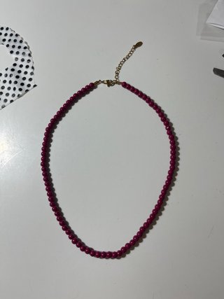 Collar buganvilla y pendientes dorados