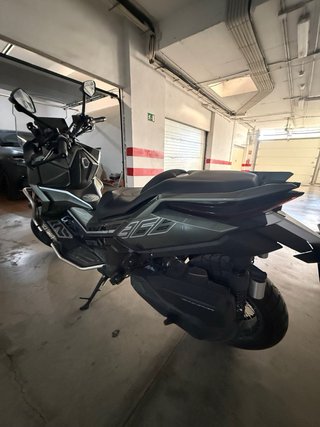 Zontes 368G 2025 - 2.300 km Como nueva