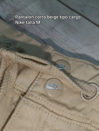 Pantalones cortos cargo Nike beige talla M