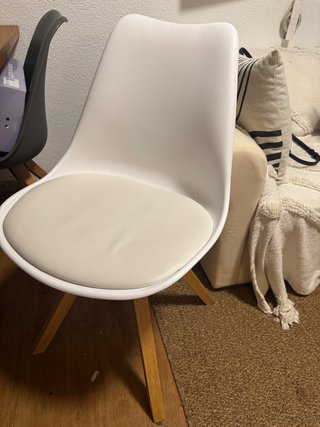 Mesa comedor extensible + 4 sillas