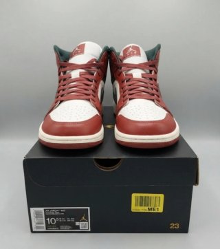 Nike Jordan 1 Mid Talla 44.5 Eur.