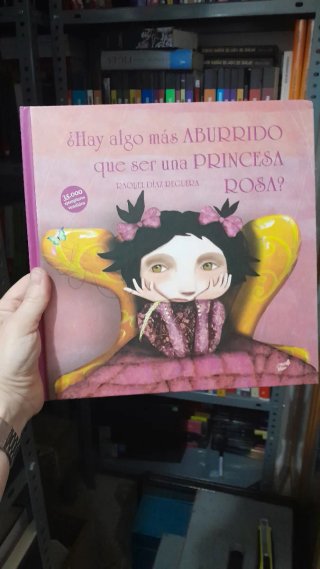 ¿Hay Algo Más Aburrido Que Ser Una Princesa Rosa?