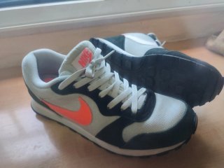 Zapatillas Nike MD Runner 2 Talla 42