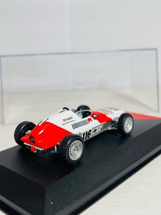 Coche Carlos Sainz Van Diemen RF83 1/43