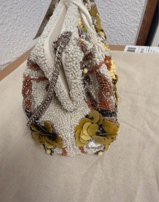 Bolso de mano Zara bordado
