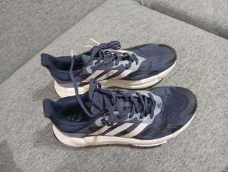 Zapatillas Adidas Azul y Blanco