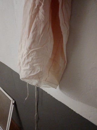 Enagua de algodón con encaje