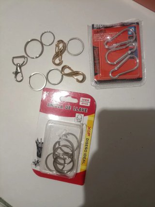 Llaveros y anillas y enganches