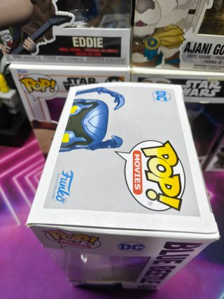 Funko Pop! Blue Beetle 1406 DC Comics *Glows*
