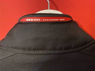 Chaqueta Revit (t.XXL)