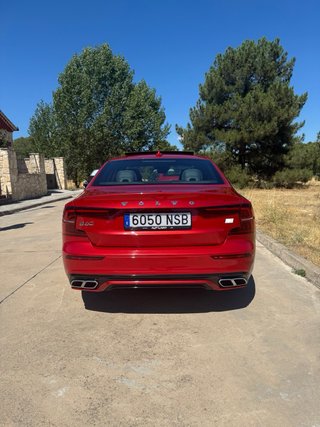 Volvo S60 T8 Recharge Polestar