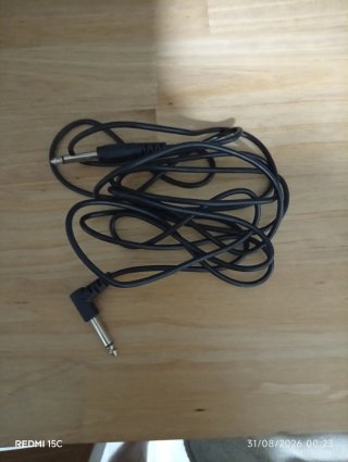 Guitarra Semiacústica Negra