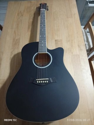 Guitarra Semiacústica Negra
